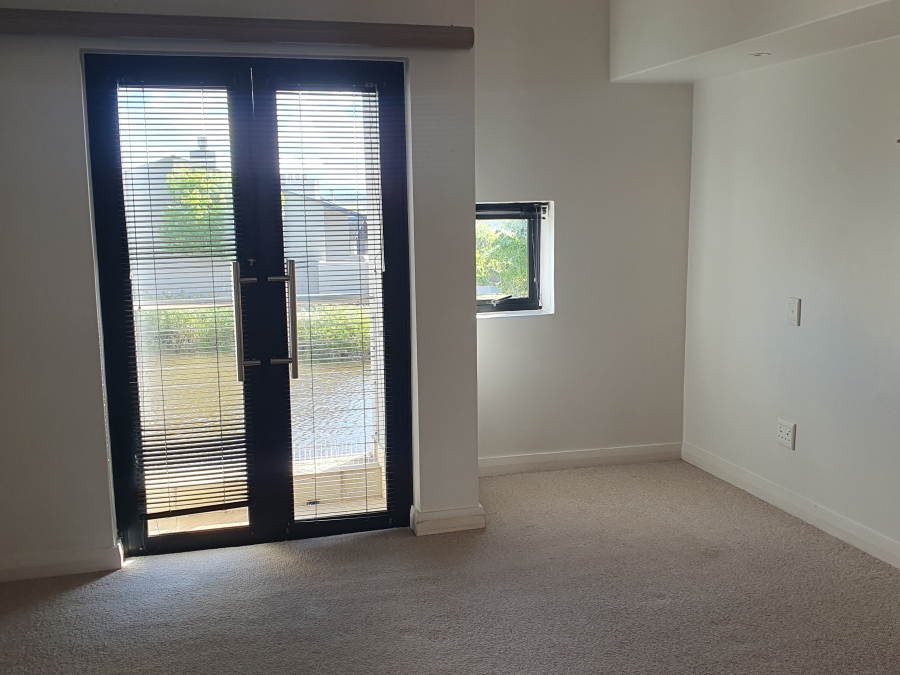 2 Bedroom Property for Sale in Oubaai Western Cape